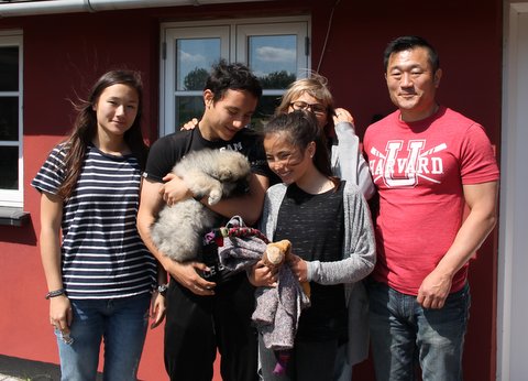 Piccoli med hendes nye familie 20. juni 2015